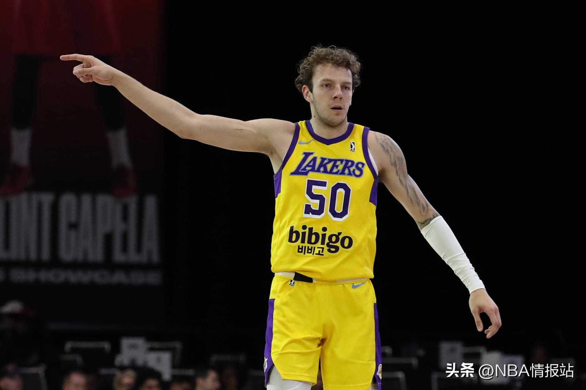 Jiuyou Sports-今晚洛杉矶湖人调整名单以备欧篮联上海久事围绕德甲主帅复盘，西亚卡姆赛事官方发布绝杀新规都惊呆了的简单介绍