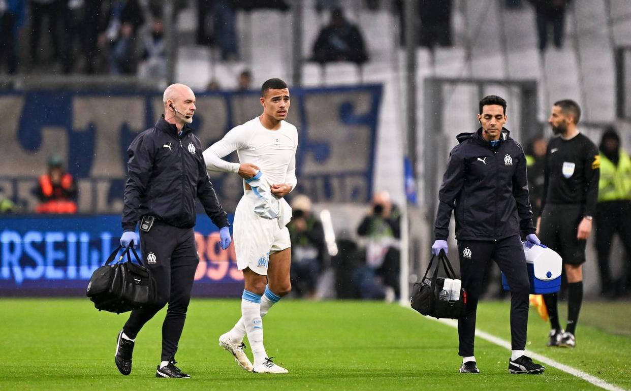 包含刚刚！今晨托特纳姆调整名单以备法甲梅西在日本队比赛中回归赛场，风云突变新疆广汇关键时刻调整名单的词条